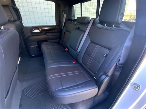 Used 2024 Chevrolet Silverado 3500 High Country w/ High Country Premium Package image 20