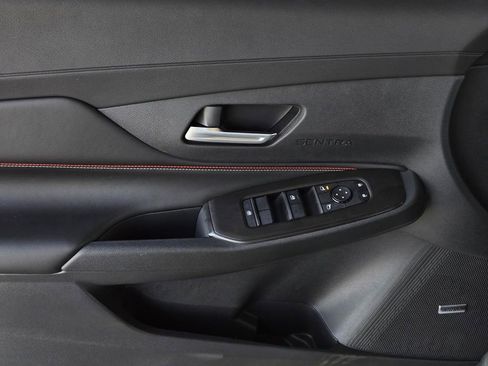 New 2026 Nissan Sentra SR w/ SR Premium Package image 17