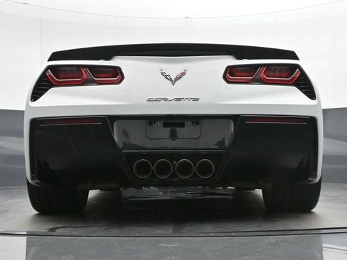 Used 2017 Chevrolet Corvette Stingray Coupe w/ 1LT RWD image 36
