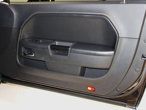 Used 2009 Dodge Challenger R/T image 56