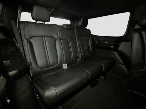 New 2026 Jeep Grand Wagoneer 4WD image 30
