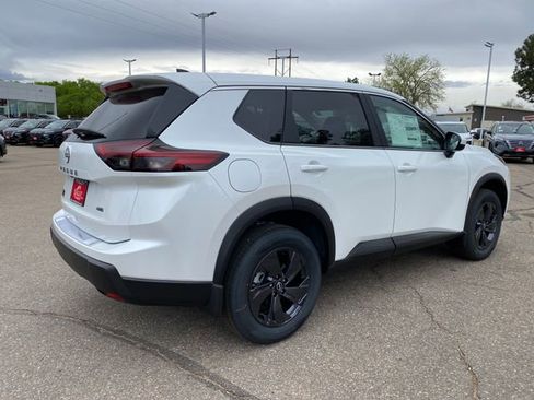 New 2026 Nissan Rogue SV AWD/4WD image 5