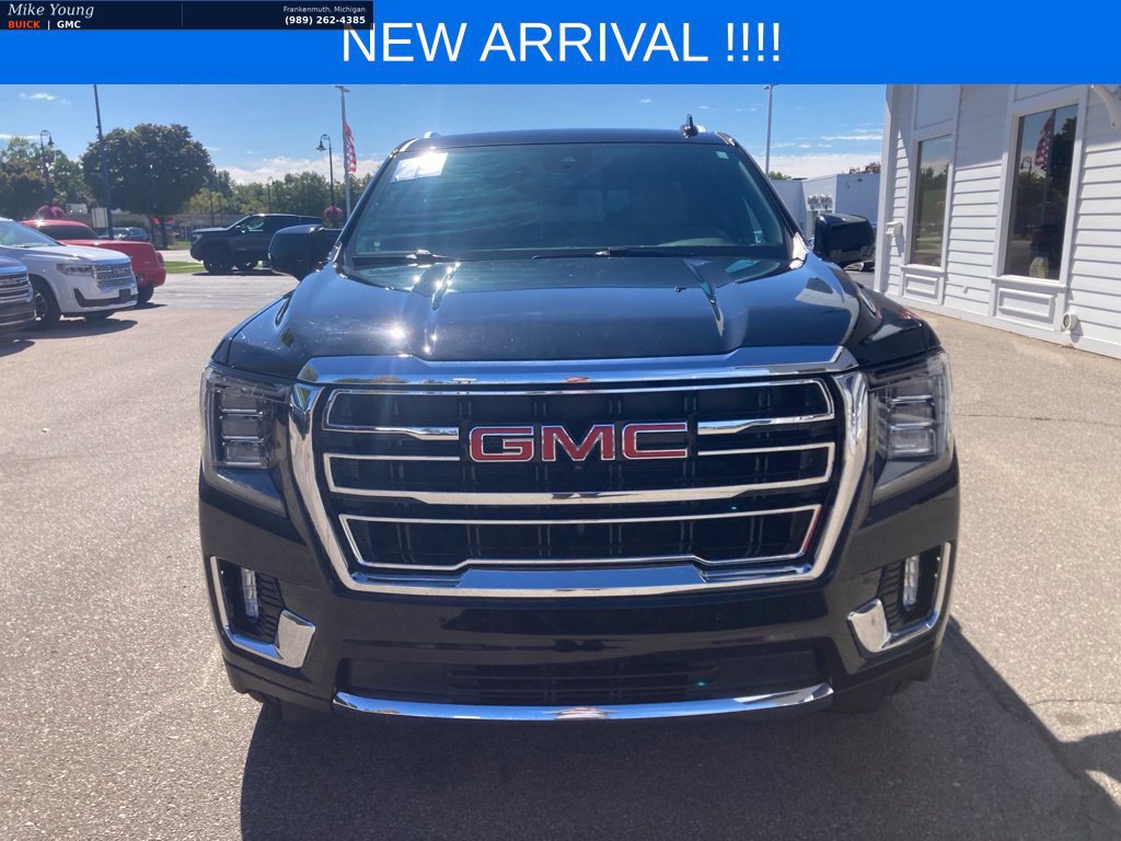 Certified 2023 GMC Yukon SLT w/ SLT Luxury Package AWD/4WD image 2