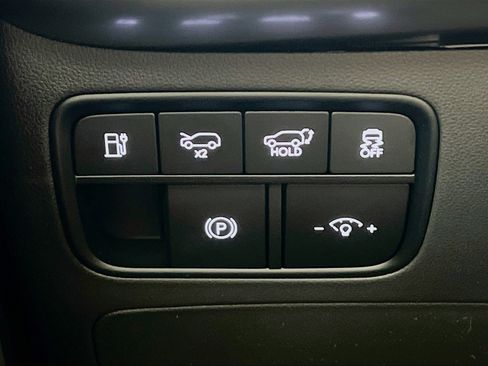 New 2026 Hyundai Ioniq 9 SEL AWD/4WD image 14
