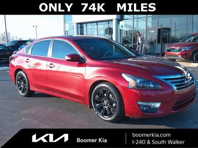 Used 2015 Nissan Altima 2.5 SV w/ Convenience Package