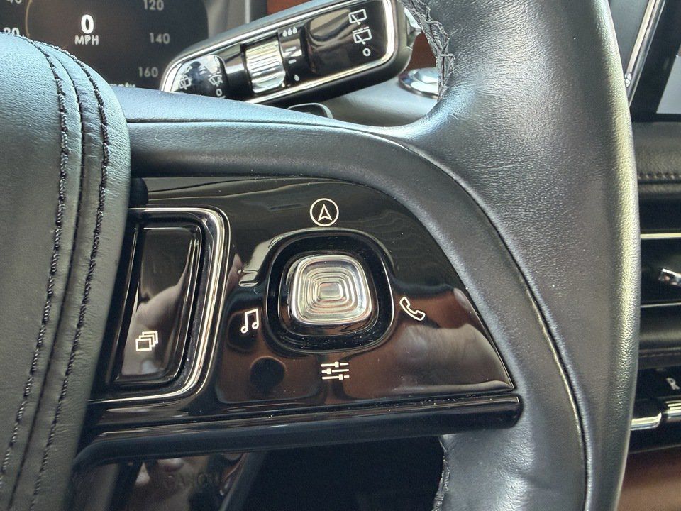 Used 2020 Lincoln Aviator Reserve w/ Equipment Group 202A AWD/4WD image 18