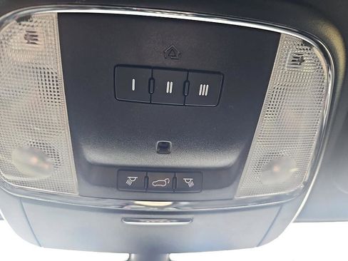 Used 2020 Dodge Durango GT image 28