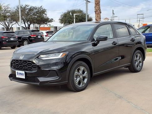 New 2026 Honda HR-V LX image 3