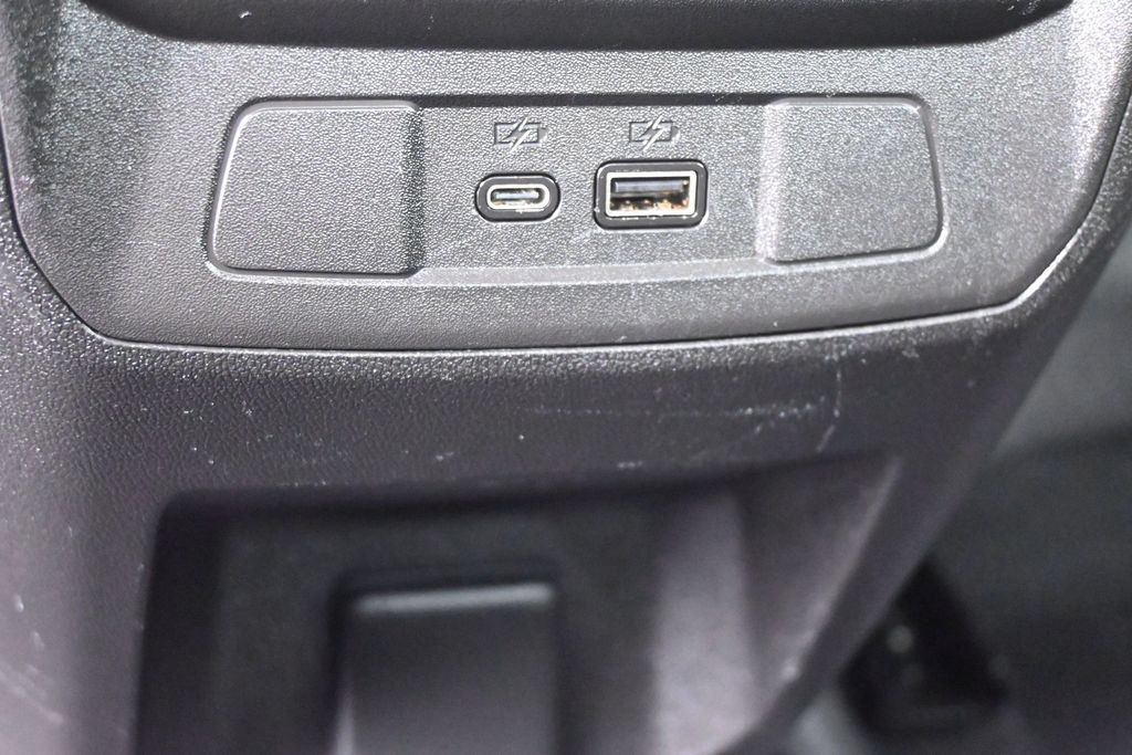 Used 2023 Chevrolet Colorado ZR2 w/ ZR2 Convenience Package III AWD/4WD image 18