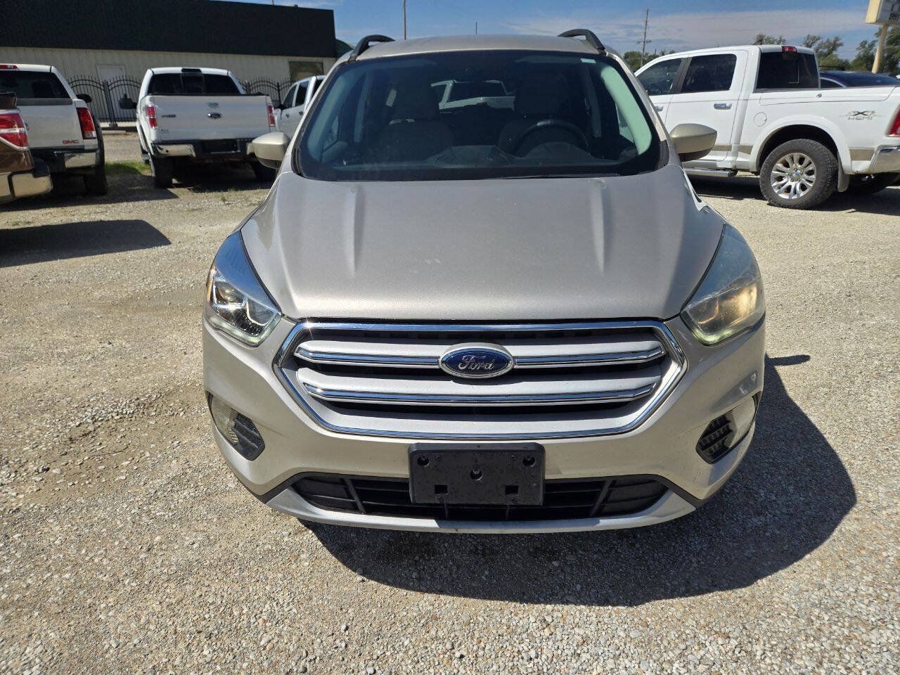 Used 2017 Ford Escape SE w/ Equipment Group 201A AWD/4WD image 12