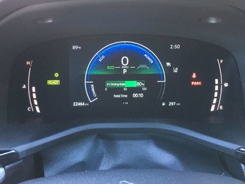 Used 2025 Toyota Camry LE w/ Convenience Package AWD/4WD image 2