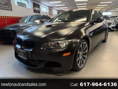 Used 2013 BMW M3 Convertible RWD image 1