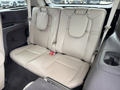 Used 2022 Lincoln Aviator AWD w/ Premium Package image 18