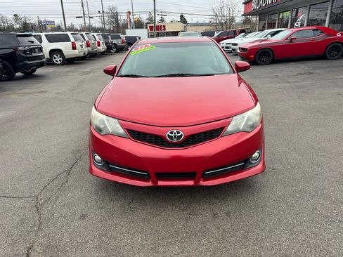 Used 2012 Toyota Camry SE w/ Convenience Pkg FWD image 8