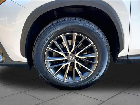 Used 2023 Lexus NX 250 FWD image 11