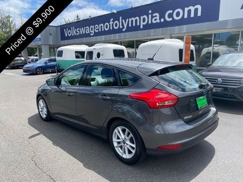 Used 2016 Ford Focus SE FWD image 3