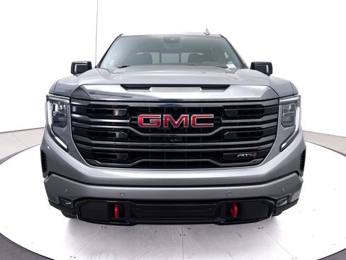 Used 2023 GMC Sierra 1500 AT4 w/ AT4 Premium Package AWD/4WD image 16