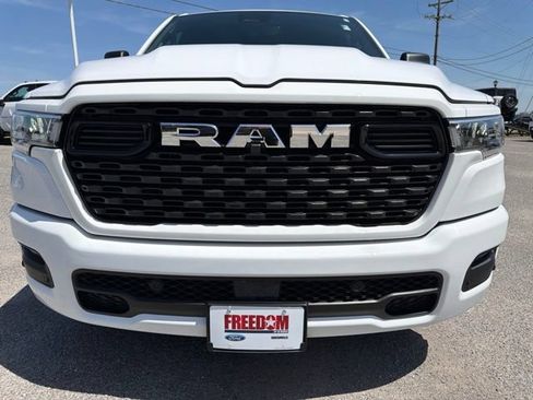 Used 2025 RAM 1500 Lone Star AWD/4WD image 2