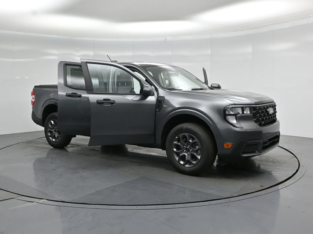 New 2026 Ford Maverick XLT FWD image 28
