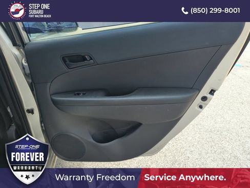Used 2011 Hyundai Elantra GLS FWD image 28