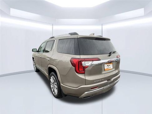 Used 2023 GMC Acadia Denali AWD/4WD image 11