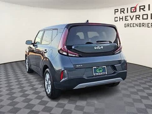 Used 2023 Kia Soul LX w/ Option Group 015 image 7