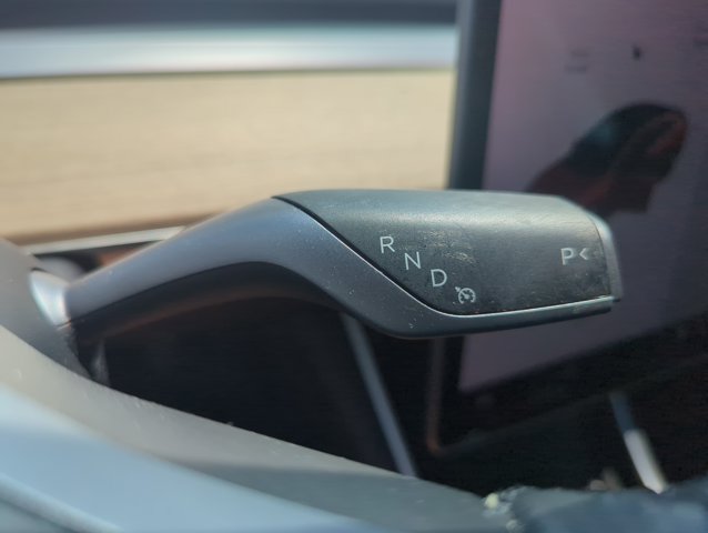 Used 2018 Tesla Model 3 Long Range RWD image 14