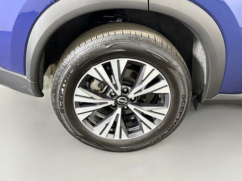 Used 2023 Nissan Rogue SV FWD image 33