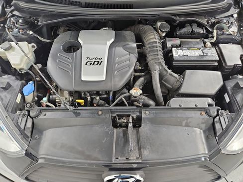 Used 2013 Hyundai Veloster Turbo w/ Ultimate Pkg image 22