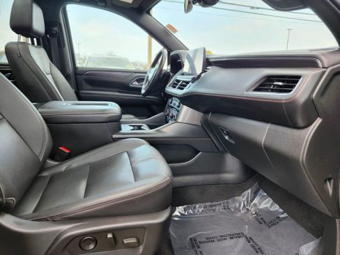 Used 2022 Chevrolet Tahoe RST w/ Luxury Package image 9