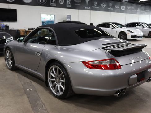 Used 2006 Porsche 911 Carrera 4S image 5