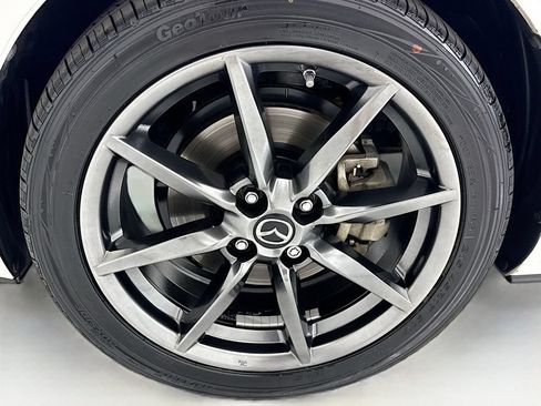Used 2019 MAZDA MX-5 Miata Grand Touring w/ GT-S Package RWD image 26