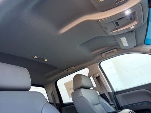 Used 2018 GMC Sierra 2500 SLT w/ Duramax Plus Package AWD/4WD image 16