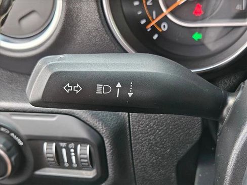 Used 2020 Jeep Wrangler Unlimited Sahara AWD/4WD image 15