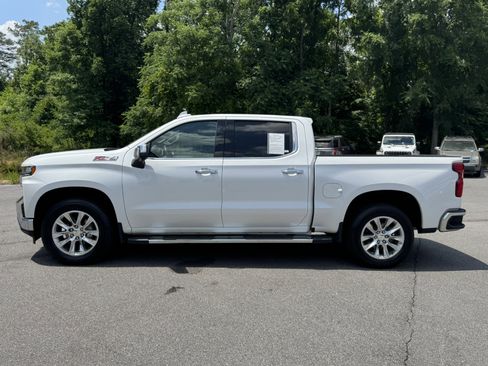 Used 2020 Chevrolet Silverado 1500 LTZ w/ LTZ Plus Package AWD/4WD image 8