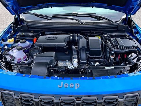 New 2026 Jeep Cherokee Laredo AWD/4WD image 9