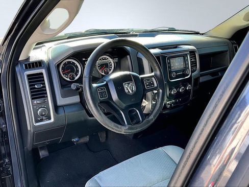 Used 2017 RAM 1500 Express image 4