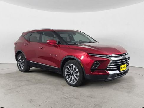 Certified 2023 Chevrolet Blazer Premier w/ Driver Confidence II Package AWD/4WD image 7