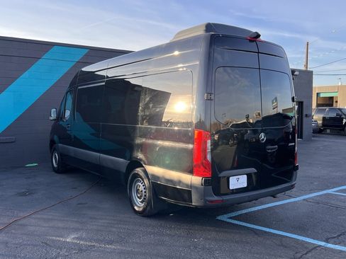 Used 2024 Mercedes-Benz Sprinter 2500 image 16