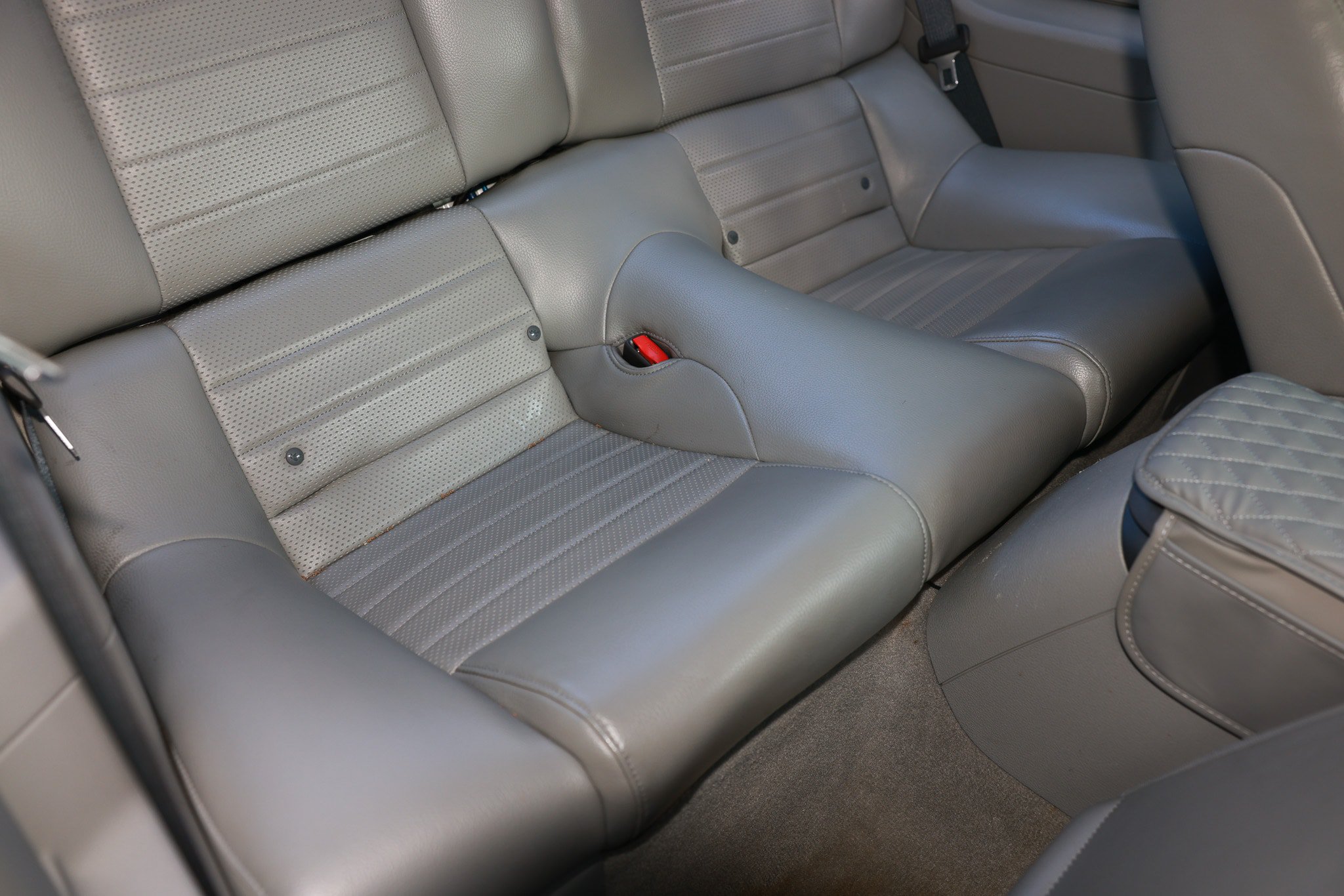 Used 2006 Ford Mustang GT Premium RWD image 17