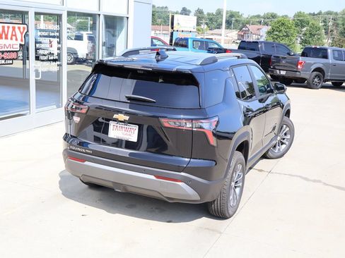 New 2027 Chevrolet Equinox LT w/ Convenience Package II AWD/4WD image 42
