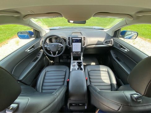 Used 2023 Ford Edge SEL w/ Convenience Package AWD/4WD image 17