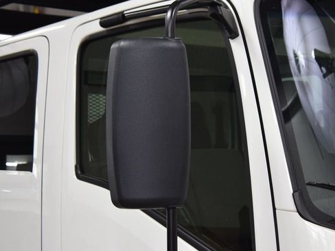 Used 2025 Chevrolet Low Cab Forward 5500XD RWD image 10