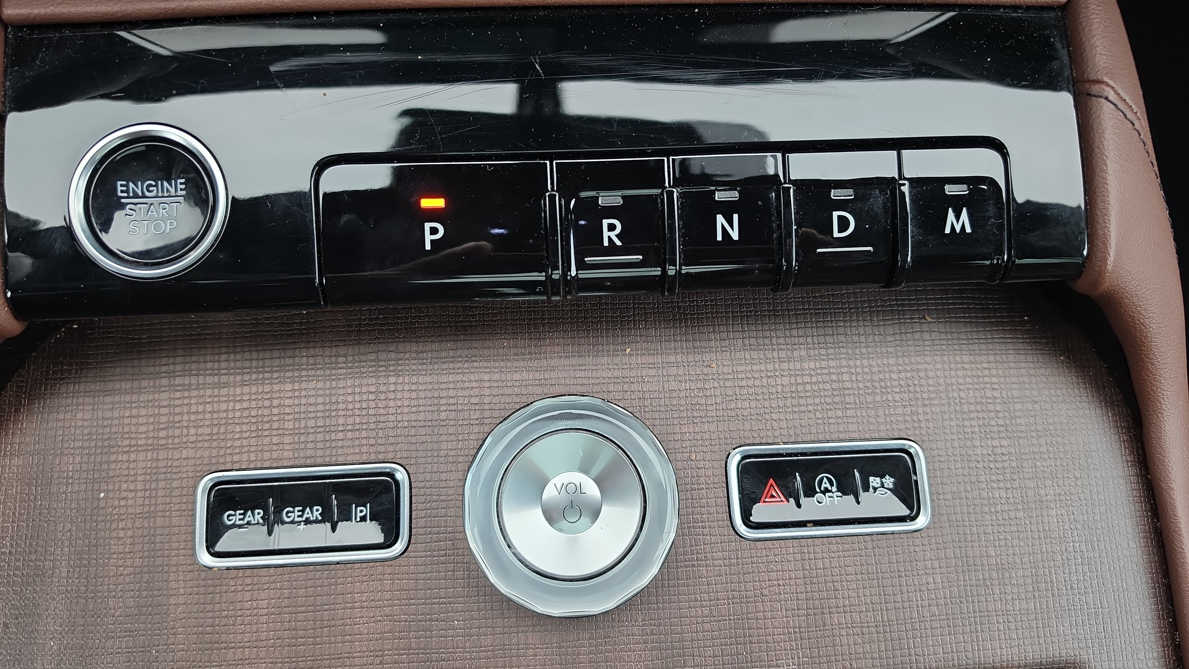 Used 2025 Lincoln Navigator Reserve AWD/4WD image 27