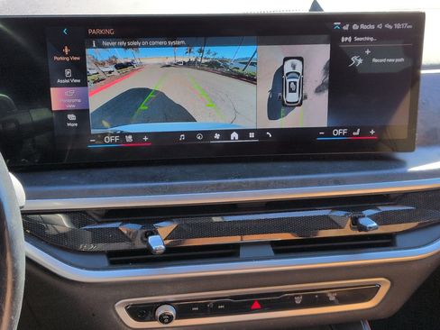 Certified 2024 BMW X5 xDrive40i w/ M Sport Package image 25