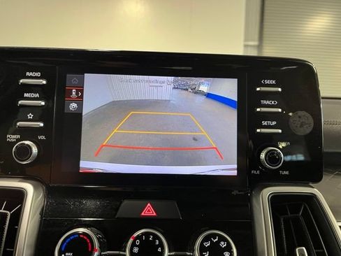 Used 2022 Kia Sorento LX FWD image 26