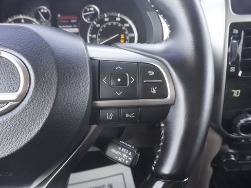 Used 2023 Lexus GX 460 Luxury image 13