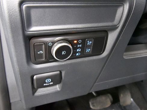 Used 2022 Ford F150 XLT w/ Equipment Group 301A Mid AWD/4WD image 19