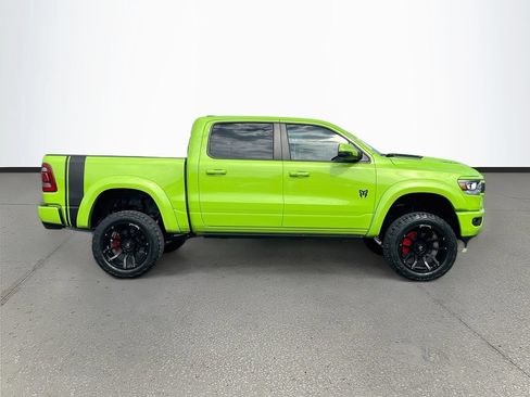 Used 2024 RAM 1500 Laramie AWD/4WD image 8