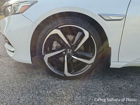 Used 2018 Honda Accord Sport image 26